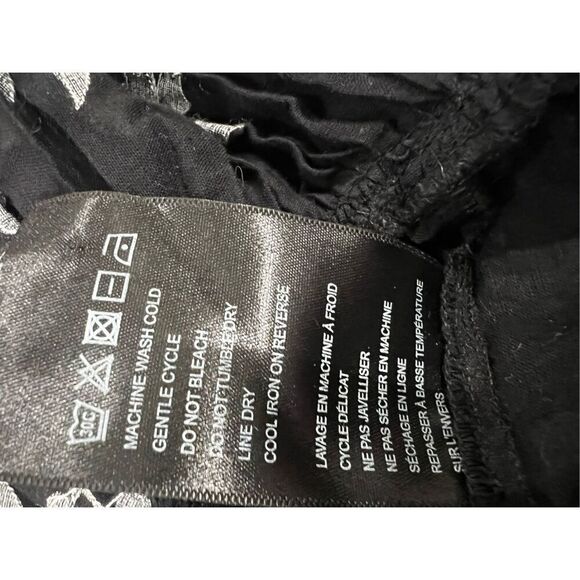 Farm Rio Women's Black White Embroidered Ruffle Long Sleeve Blouse Small NWOT - Picture 15 of 15